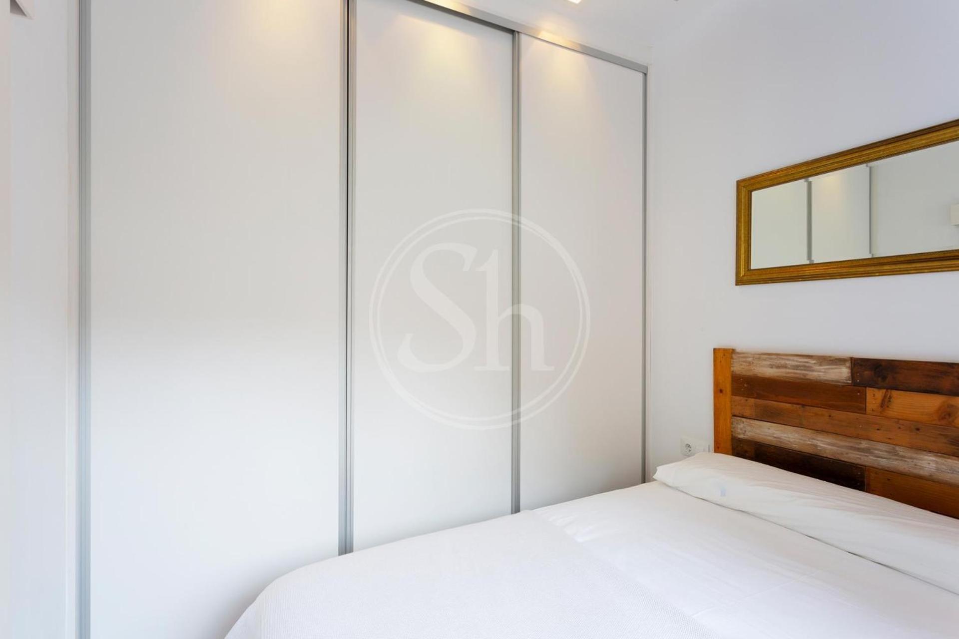 Moderno Apartamento En Eixample Barselona Dış mekan fotoğraf
