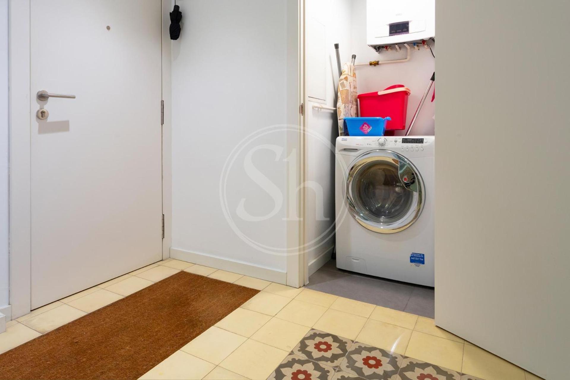 Moderno Apartamento En Eixample Barselona Dış mekan fotoğraf